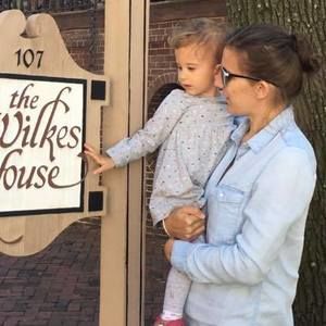 Meet your Posher, Annamária